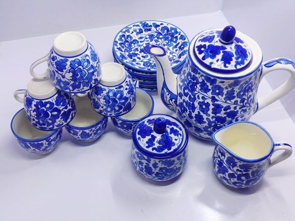 bluepotteryteaset